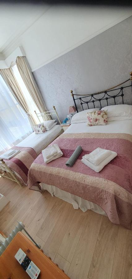 St Davids & Moorfield Hotels Chapel Street חלנדודנו מראה חיצוני תמונה